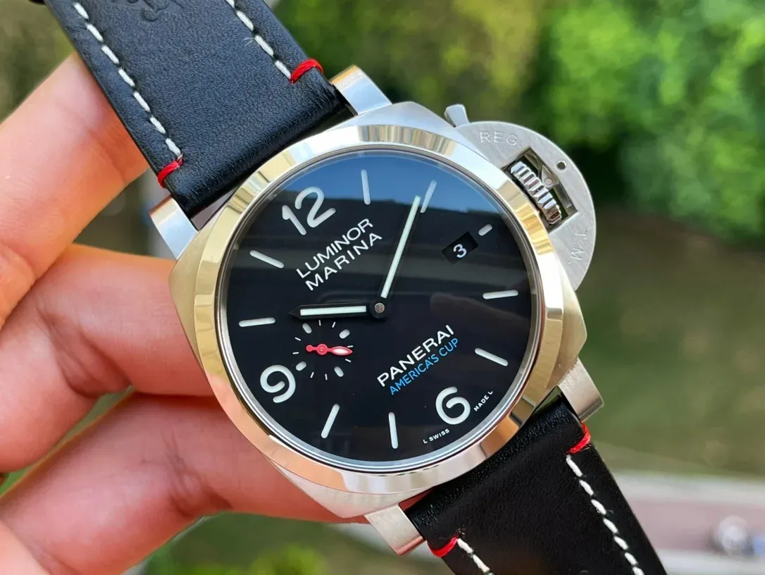 Panerai Alternative Submersible Watch in 
