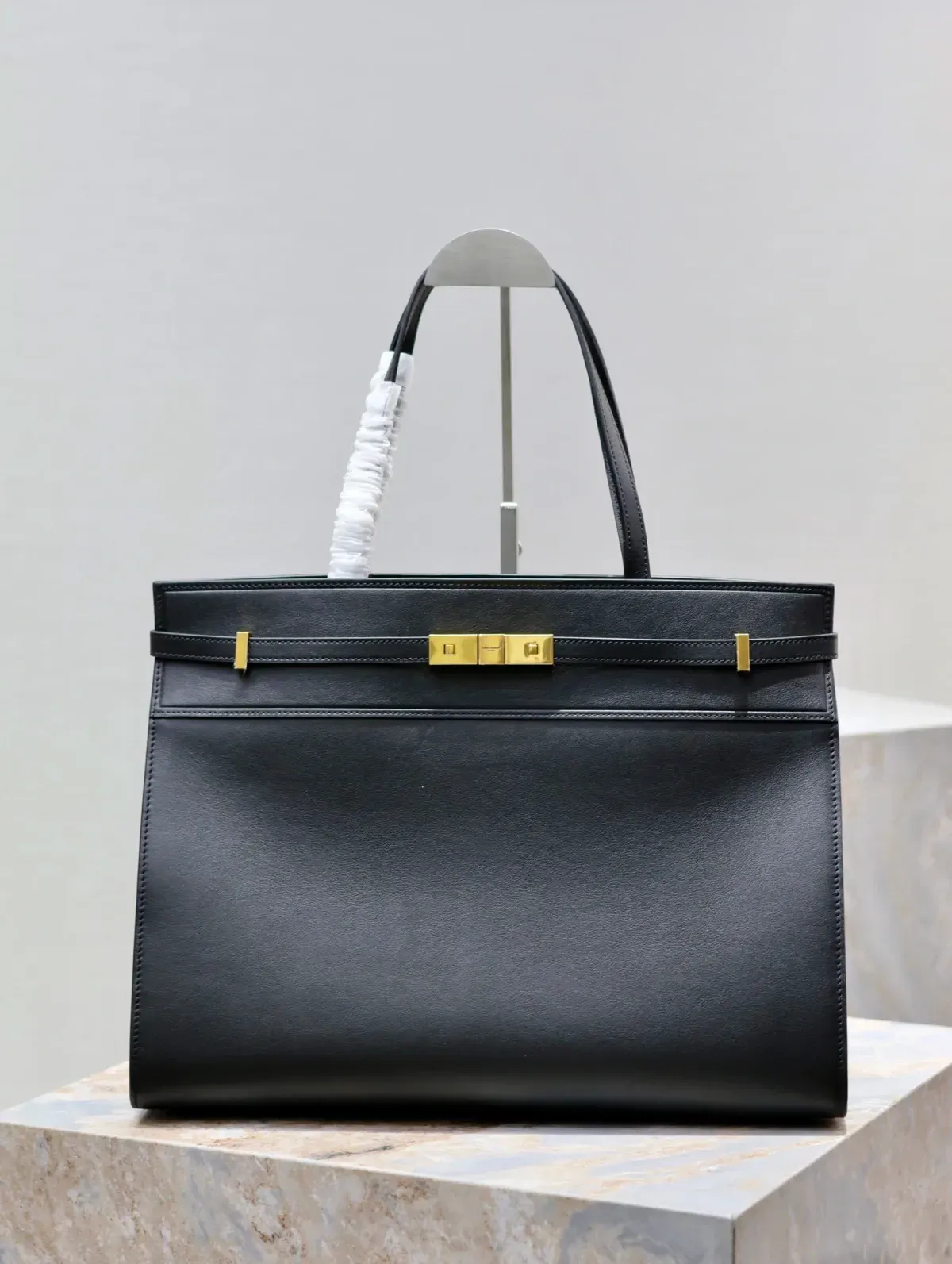 Saint Laurent Alternative Manhattan in Black