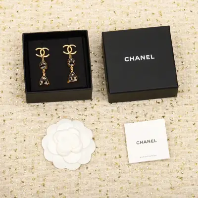 Chanel Alternative Chanel in