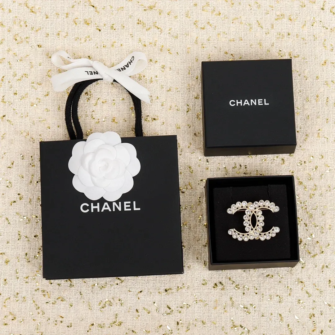 Chanel Alternative Chanel in 