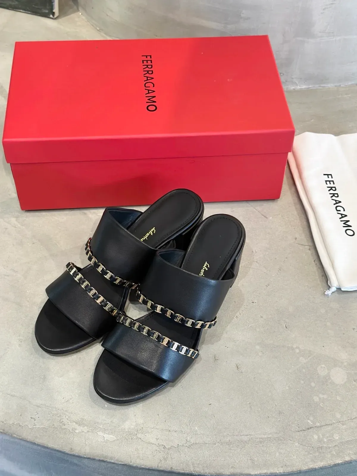 Salvatore Ferragamo Alternative Vara Chain Sandals in Gold