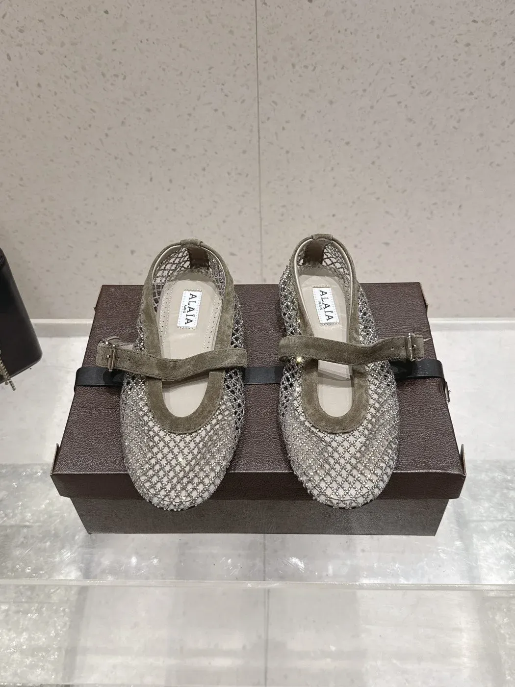Alaïa Alternative Thong Ballet Sandal in Silver