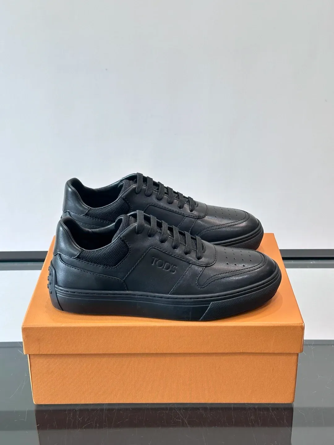 Tod's Alternative Tods Casual Leather Sneakers in 