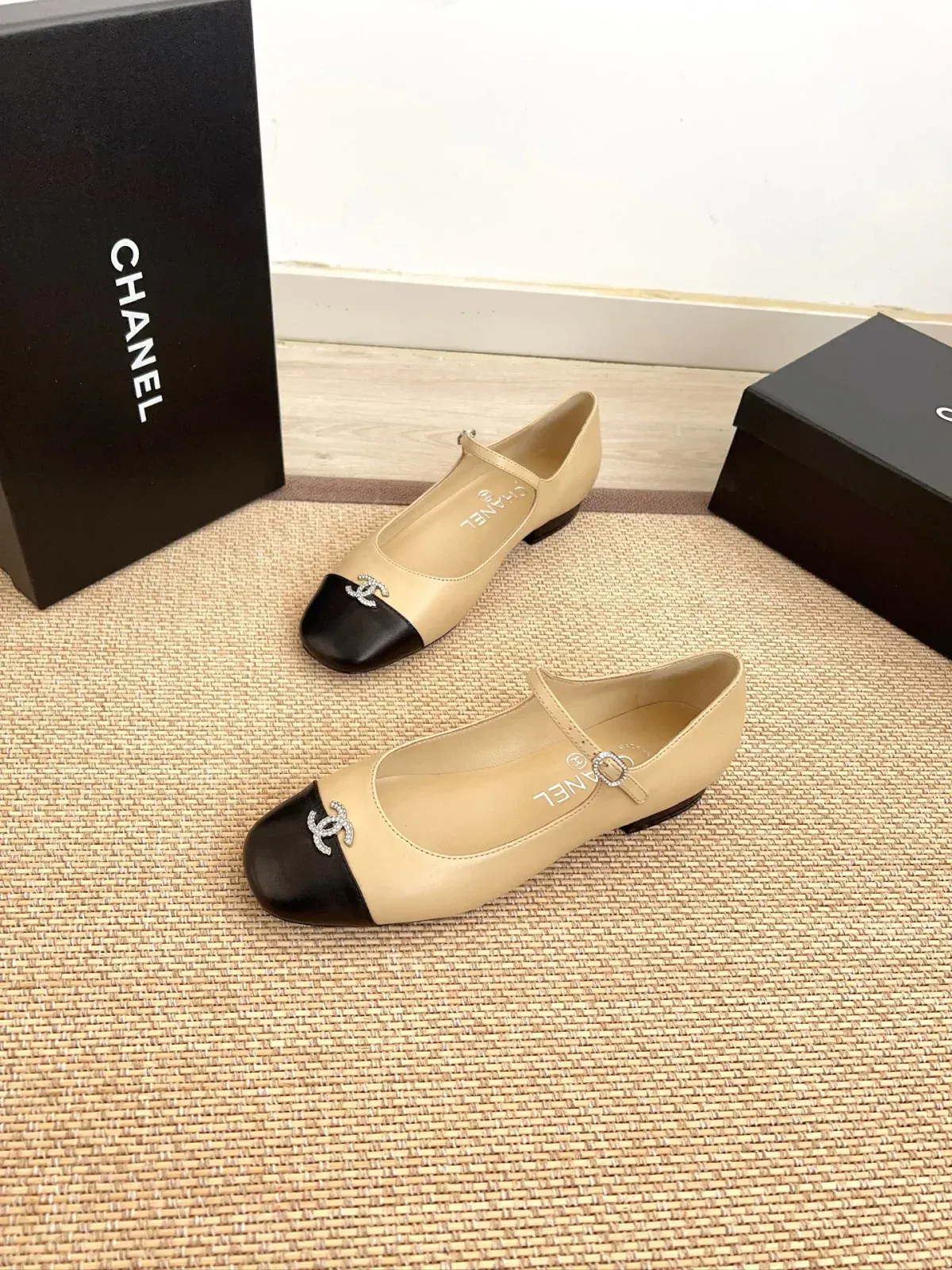 Chanel Alternative Mary Jane Flats in ბეჟი