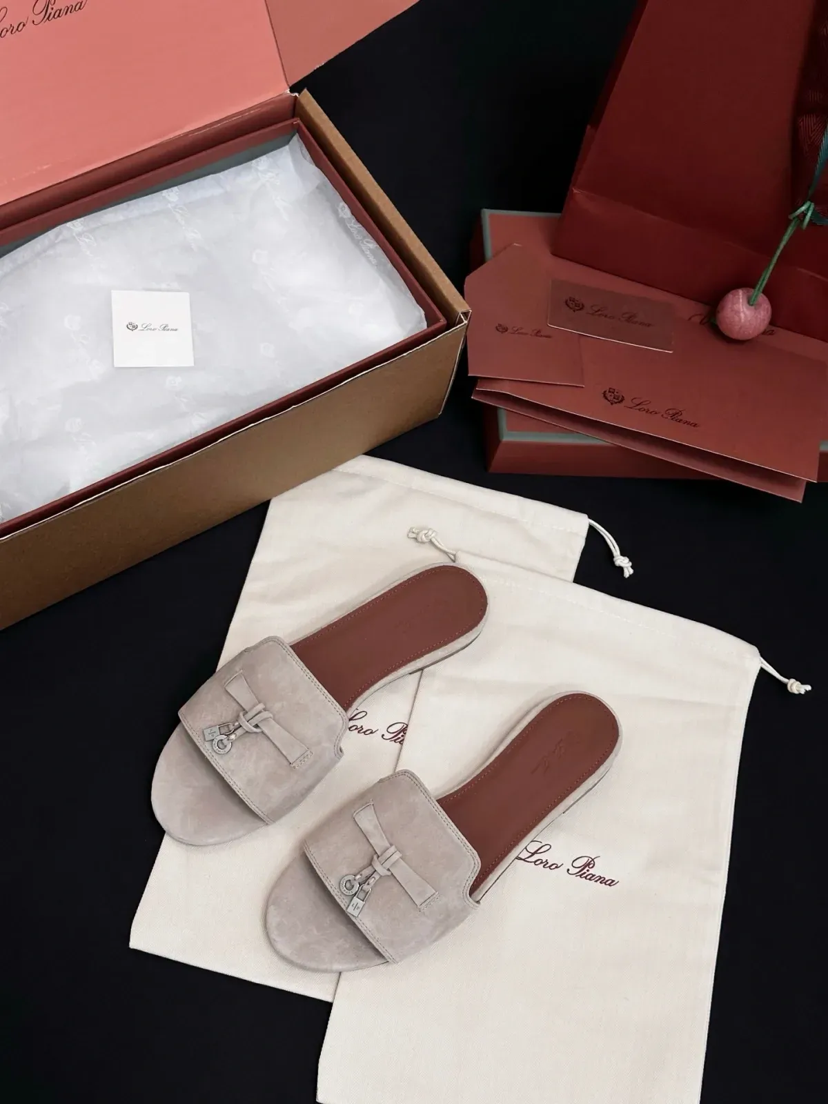 Loro Piana Alternative Tasseled Mule Slippers in ვარდისფერი
