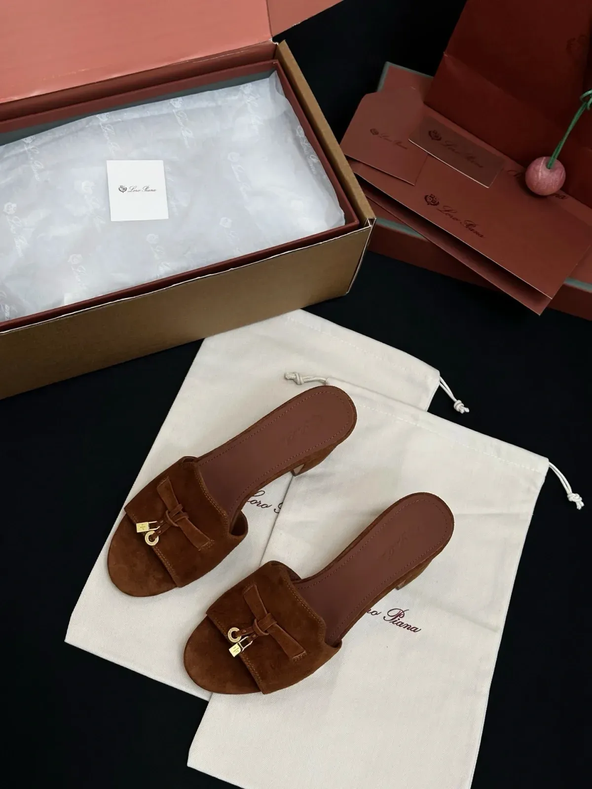 Loro Piana Alternative Tassel Mule Heels in ყავისფერი