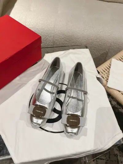 Salvatore Ferragamo Alternative Ferragamo Classic Ballet Flats in