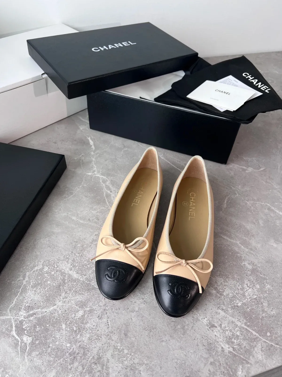 Chanel Alternative Khaki Ballet Flats in Green