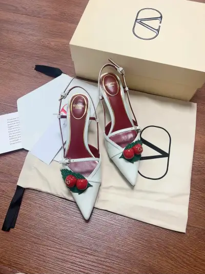 Valentino Alternative Valenltin in