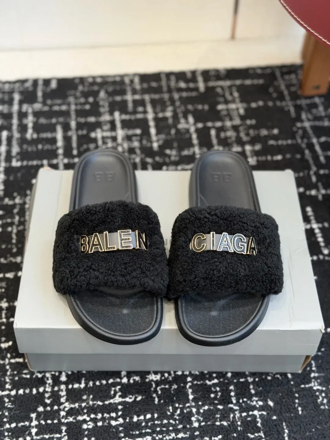 Balenciaga Alternative logo in 