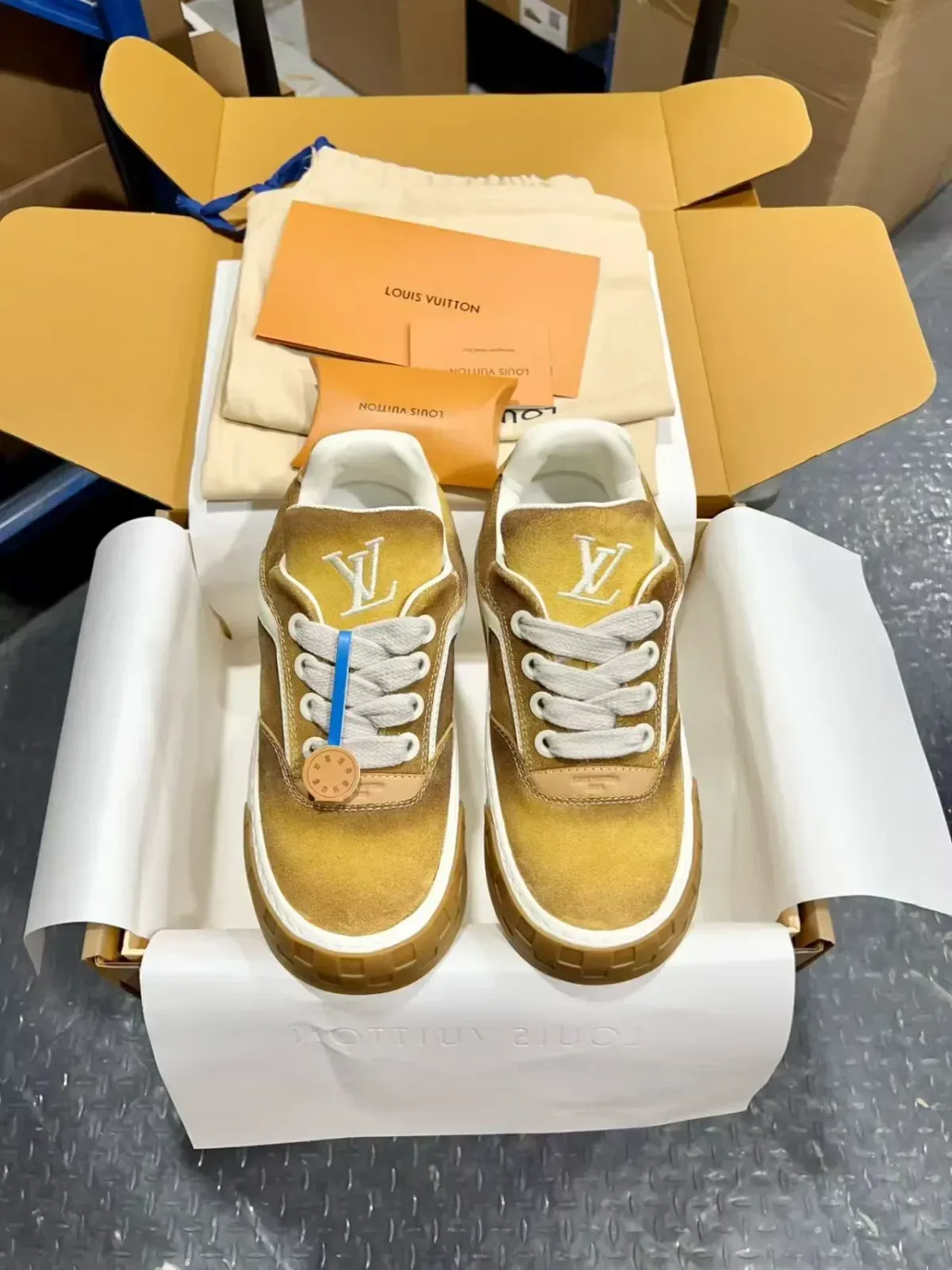 Louis Vuitton Alternative TIL in 