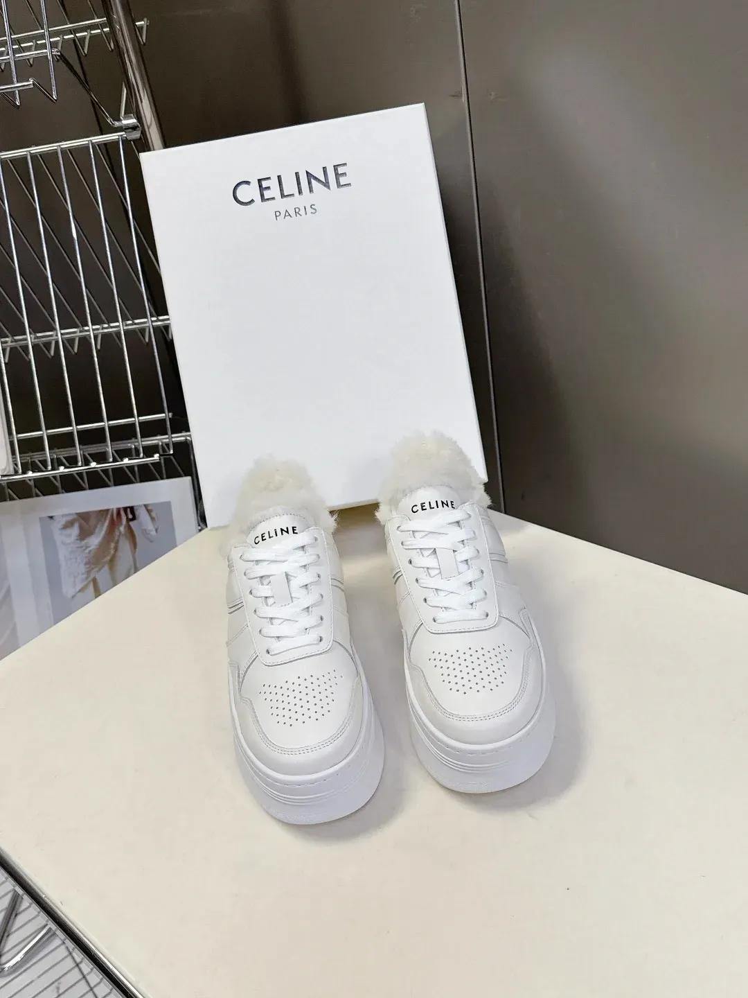 Celine Alternative Platform Sneakers in თეთრი