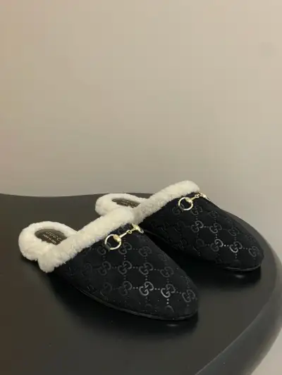 Gucci Alternative Princetown in