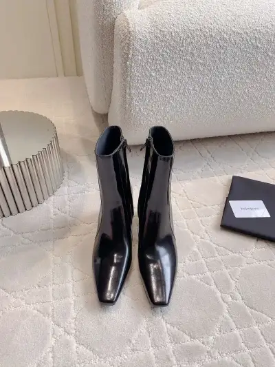 Saint Laurent Alternative YSL in