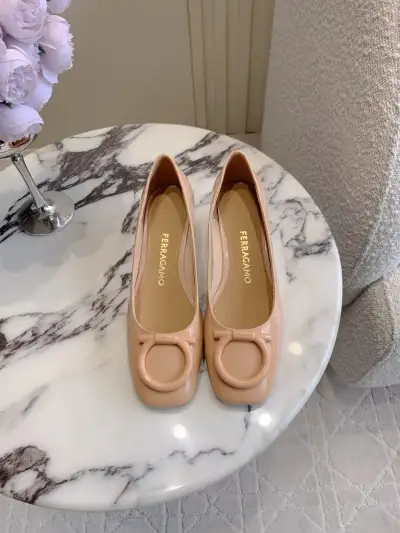 Salvatore Ferragamo Alternative Ferragamo Chunky Heel Pumps in