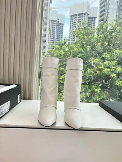 Givenchy Alternative Shark Lock Boots in