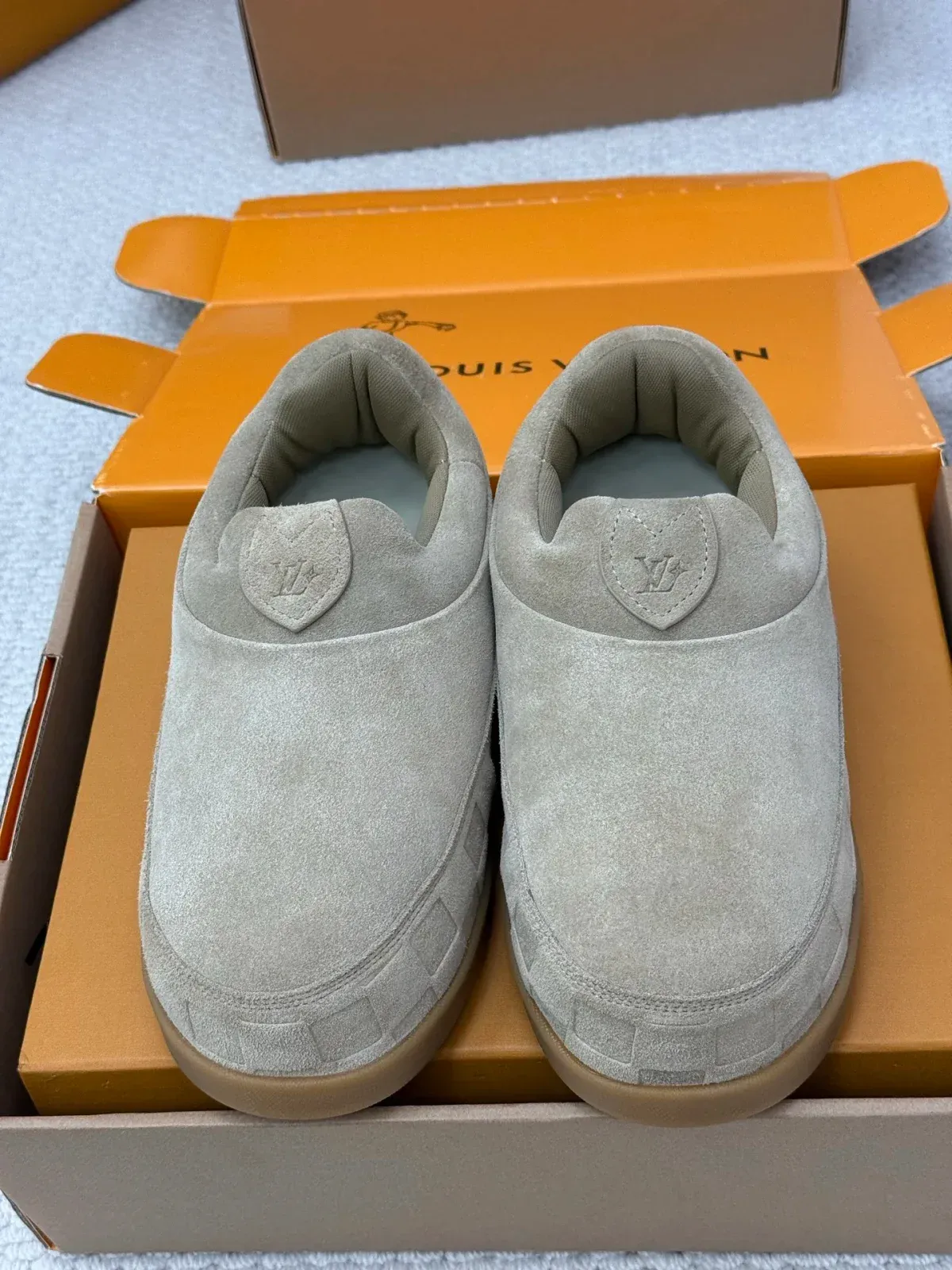 Louis Vuitton Alternative vuotton in 