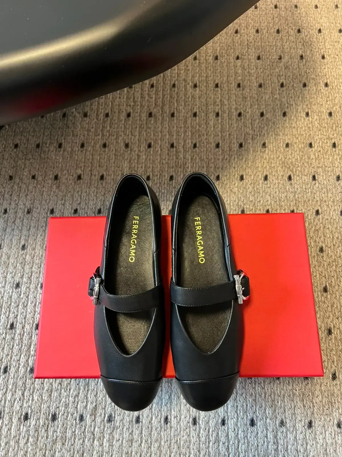 Salvatore Ferragamo Alternative Gancini Ballet Flats in 