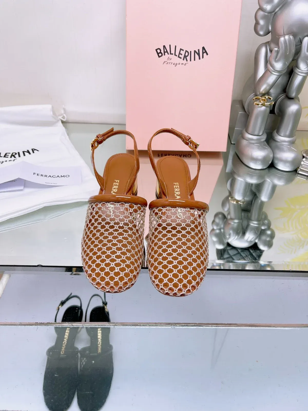 Salvatore Ferragamo Alternative Shoes in 
