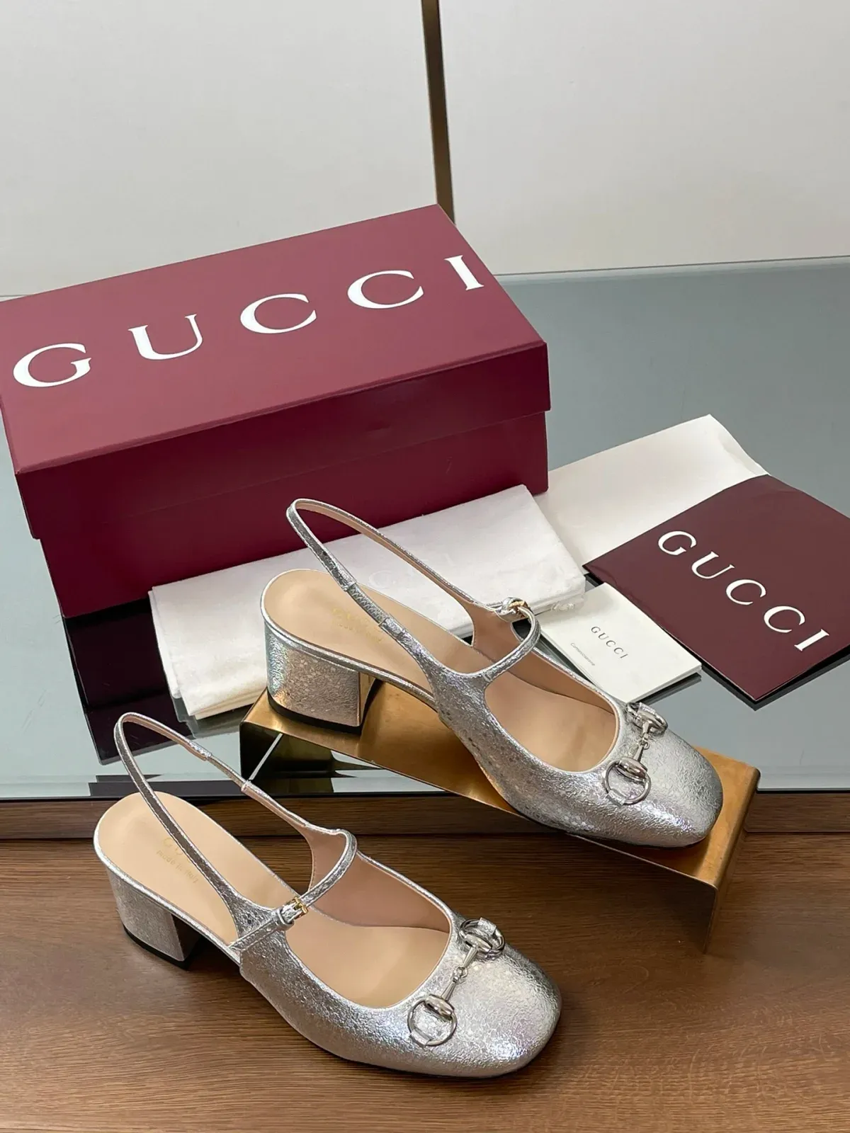 Gucci Alternative Pumps in წითელი