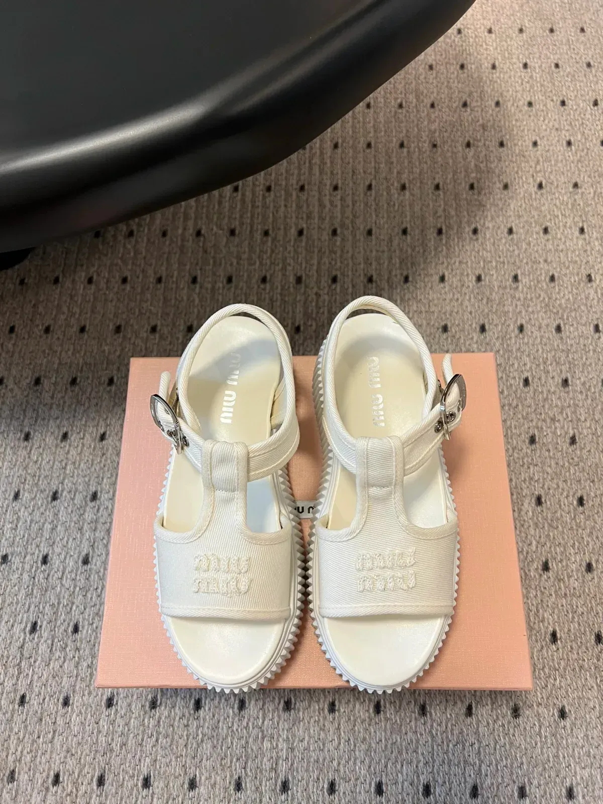 Miu Miu Alternative logo in 