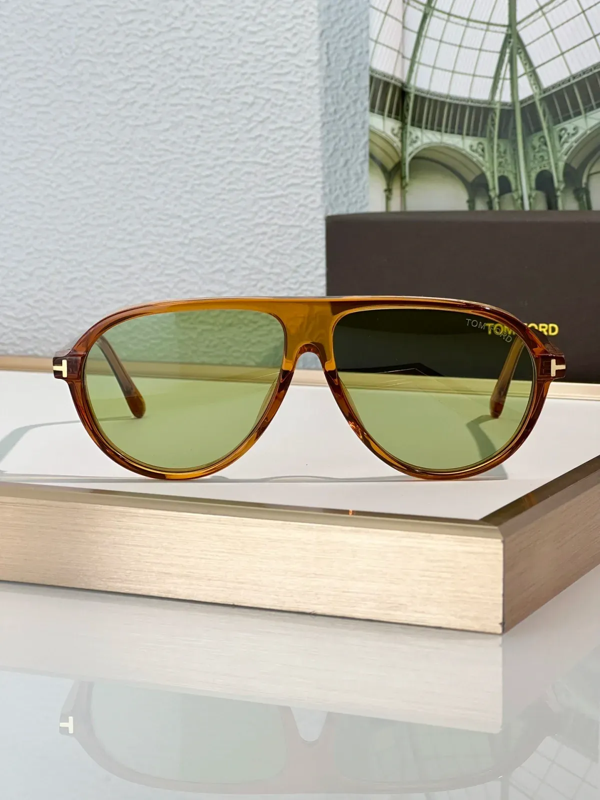 Tom Ford Alternative Sunglasses in 