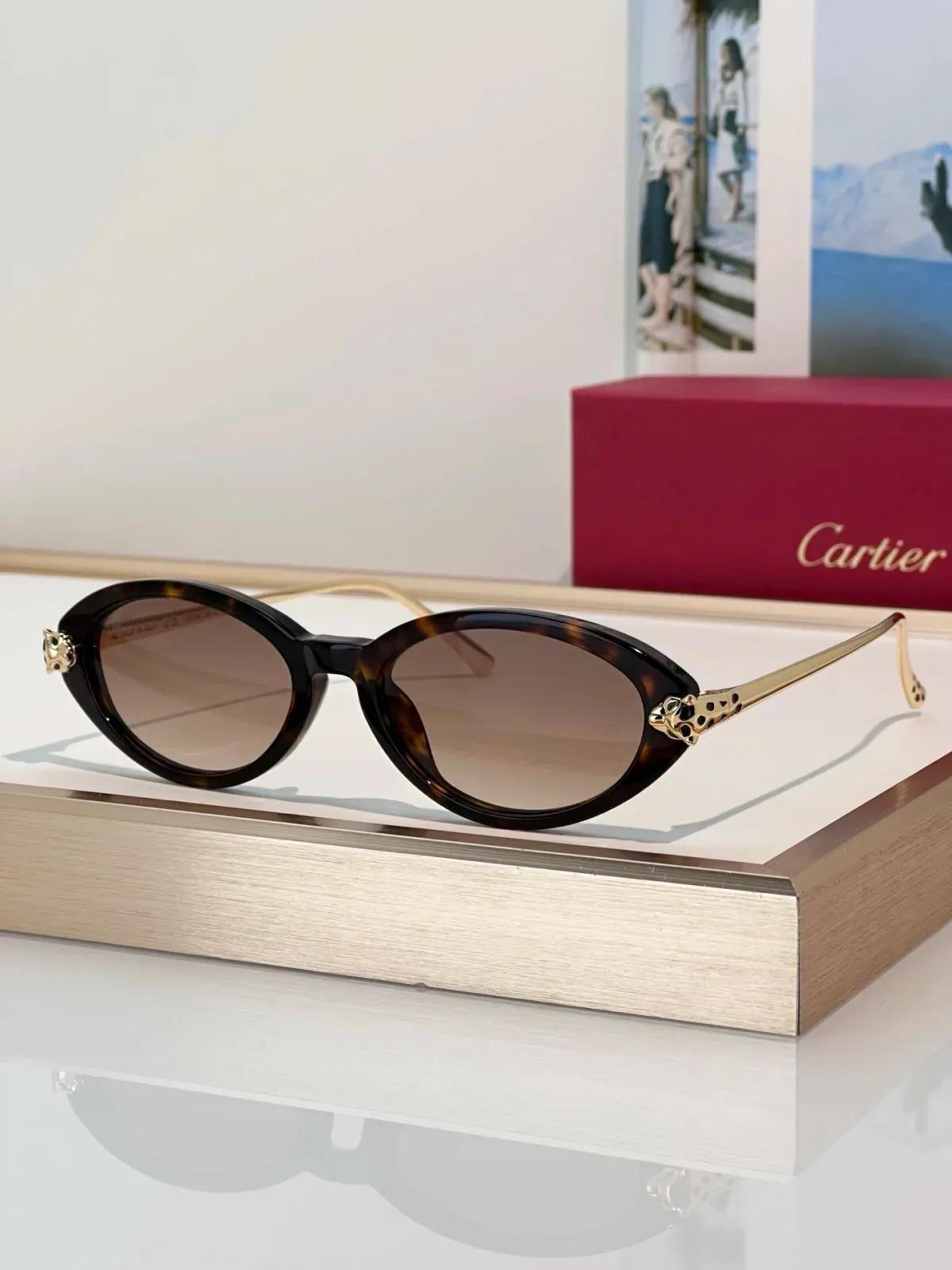 Cartier Alternative Metal Sunglasses in ოქროსფერი
