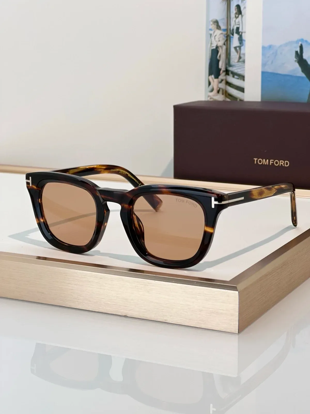 Tom Ford Alternative Sunglasses in 