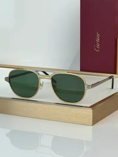 Cartier Alternative Photochromic Sunglasses in