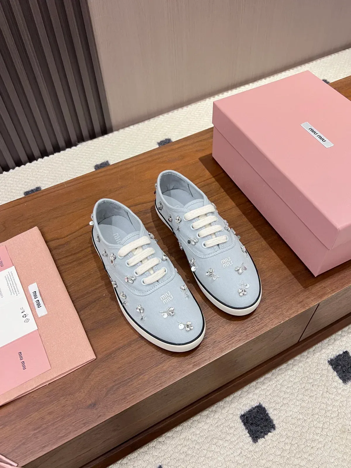 Miu Miu Alternative Rhinestone Canvas Sneakers in თეთრი