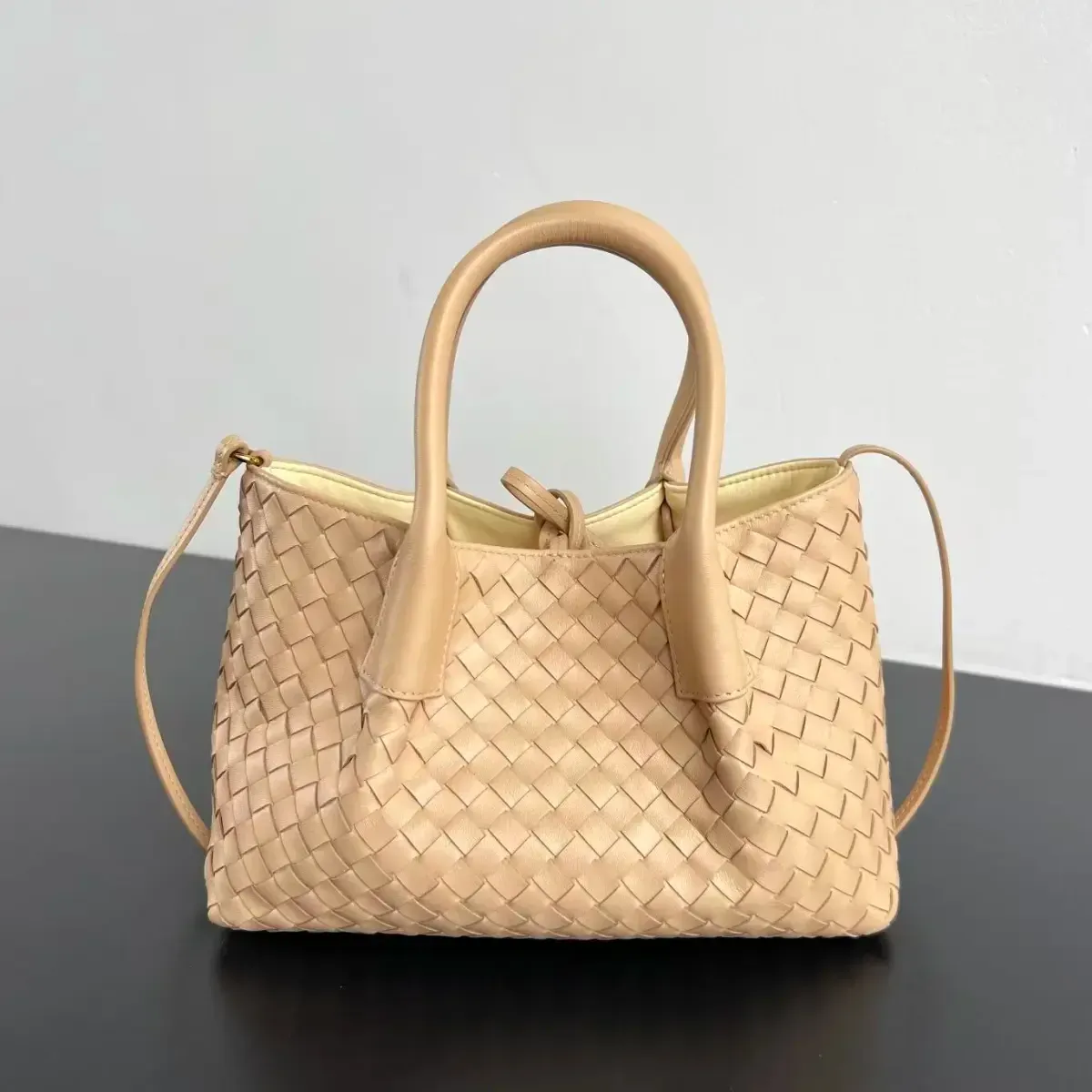 Bottega Veneta Alternative Pinacoteca Small Tote in 