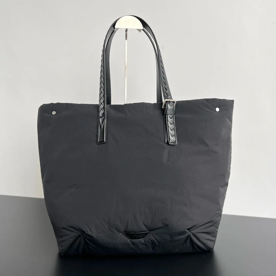 Bottega Veneta Alternative Tote Nylon Handbag in 