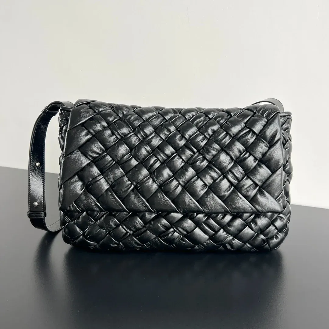 Bottega Veneta Alternative Rumple Tote Bag in 