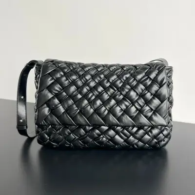 Bottega Veneta Alternative Rumple Tote Bag in