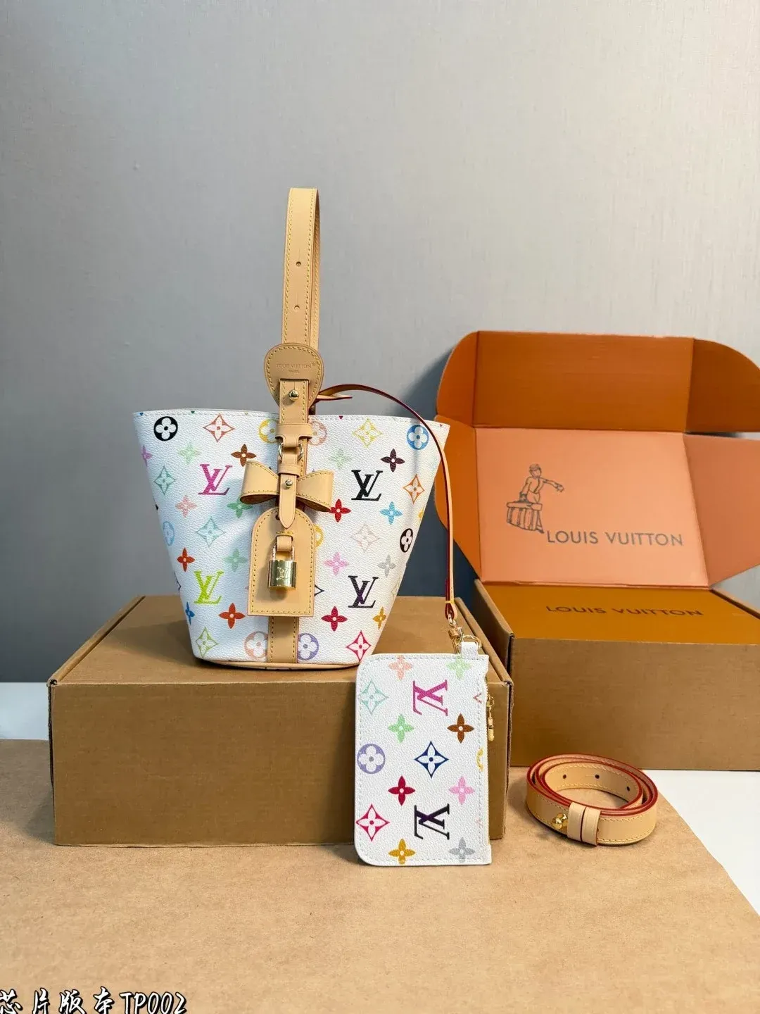Louis Vuitton Alternative Allinbb in 