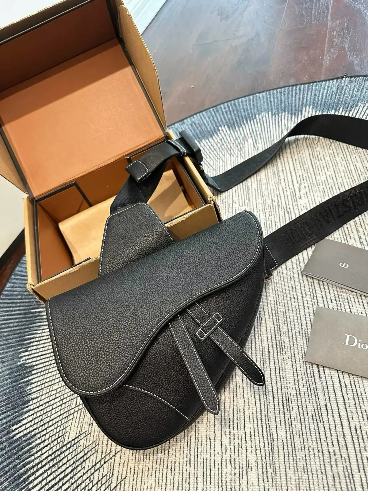 Dior Alternative logo in 