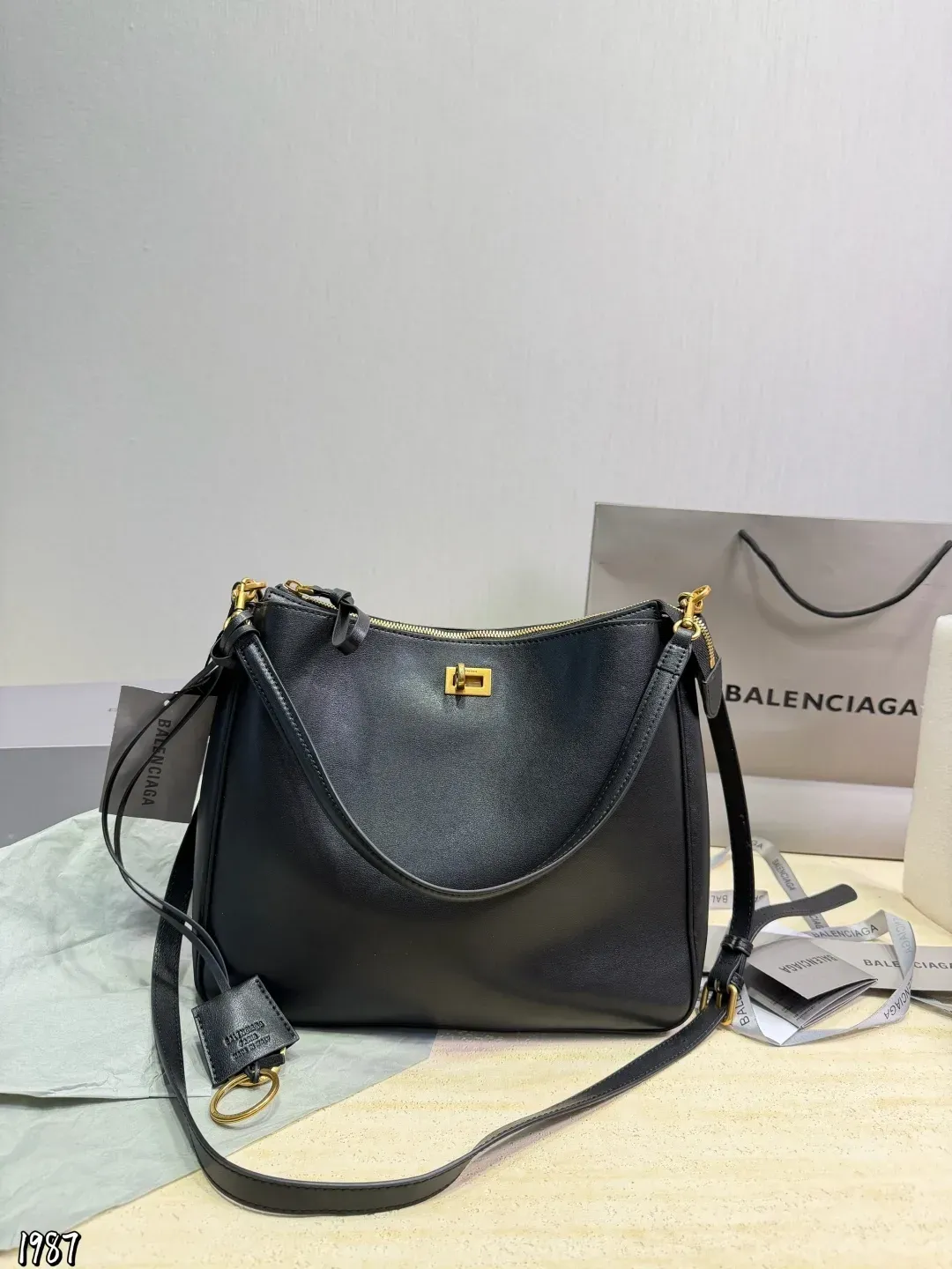 Balenciaga Alternative Hobo in Black